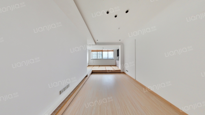 东方新天地（西区）二手房实景图