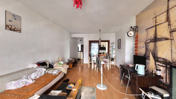 国雅·彩云间二手房实景图