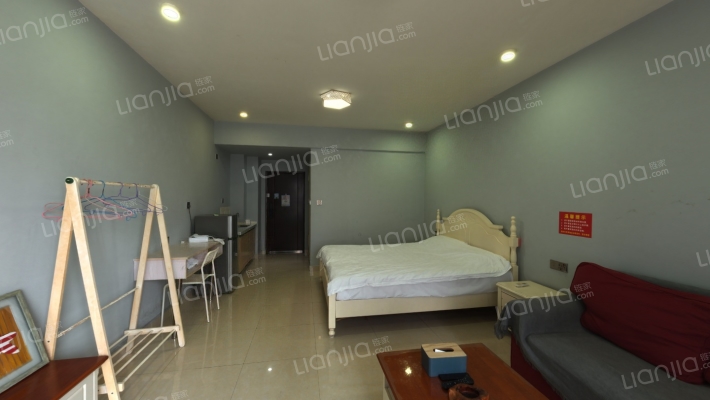 煌华晶萃城二手房实景图