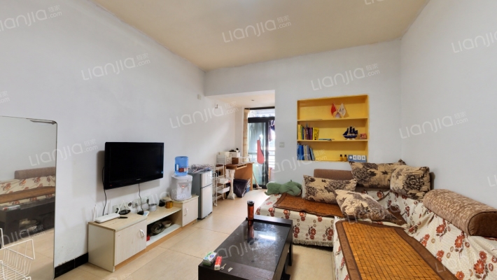 鼎科阿布阿布二手房实景图