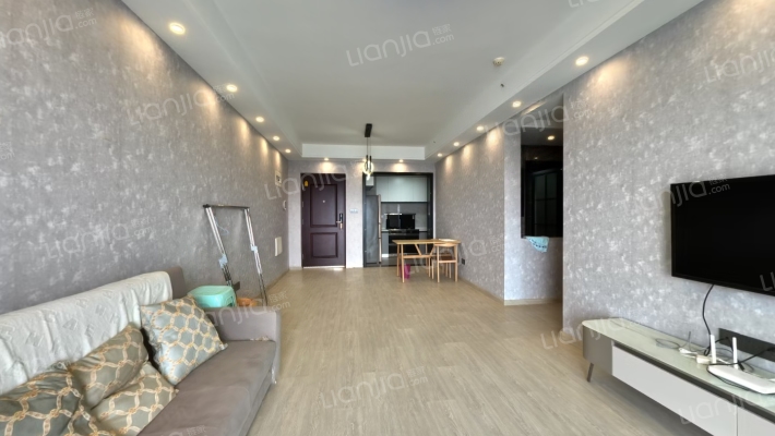 龙湖春江郦城二手房实景图