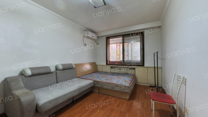 丽的2002小区二手房实景图