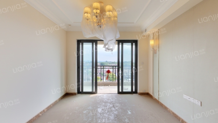 恒大云湖上郡御龙台一组团(6.2)二手房实景图