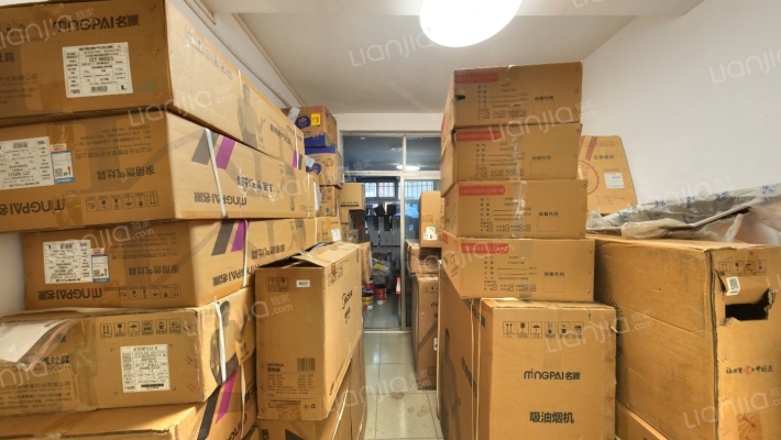 西铁南郊住宅小区二手房实景图