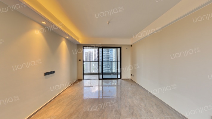 保利阅江台二手房实景图