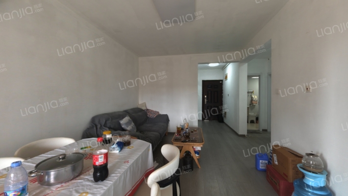 绿地世纪雅苑二手房实景图