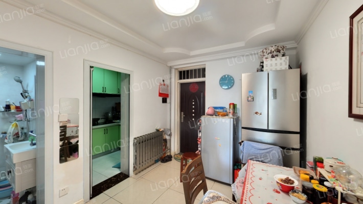 南京路（中央商务区）二手房实景图