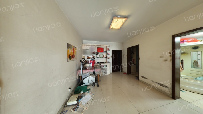 现代逸居二手房实景图