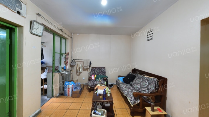 三建宿舍二手房实景图