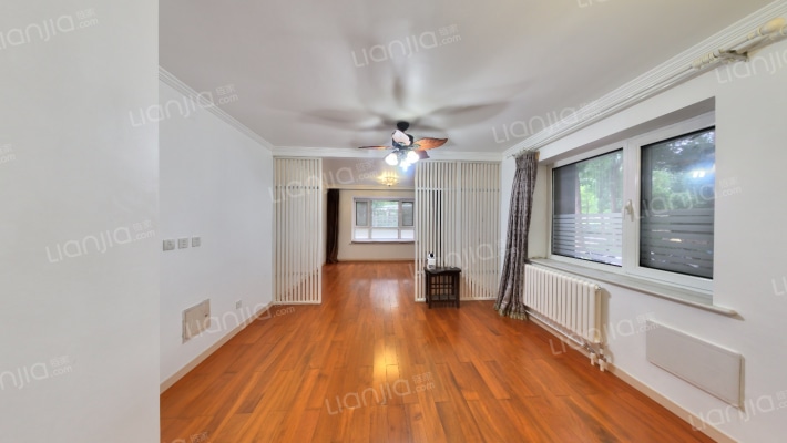 枫桦豪景一期二手房实景图