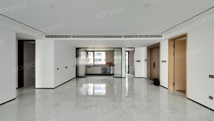 保利天汇二手房实景图