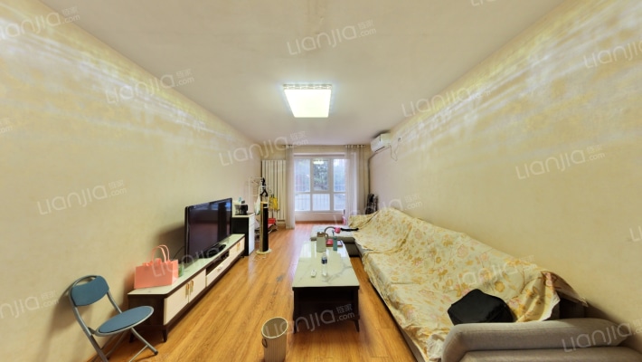 未来家园二手房实景图