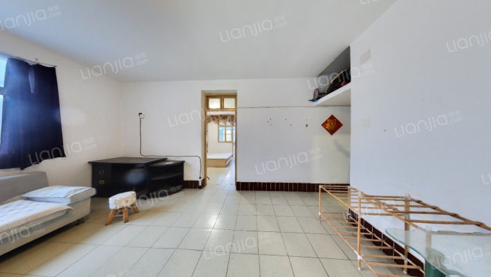 新郑路5号院二手房实景图