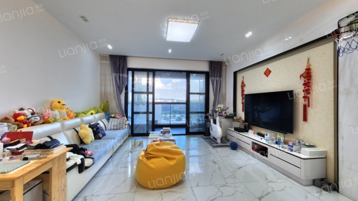 卓越维港北区二手房实景图