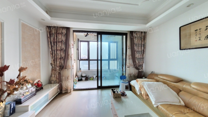 未来华庭二手房实景图