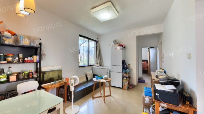 倚园大厦二手房实景图