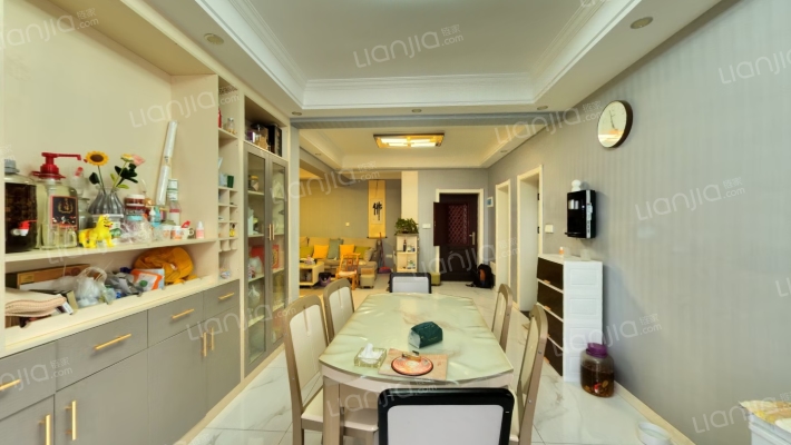 开关厂宿舍小区二手房实景图