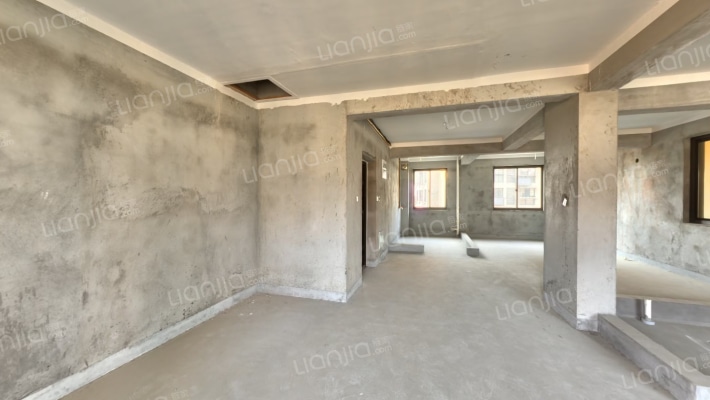 兆通郡王府二手房实景图