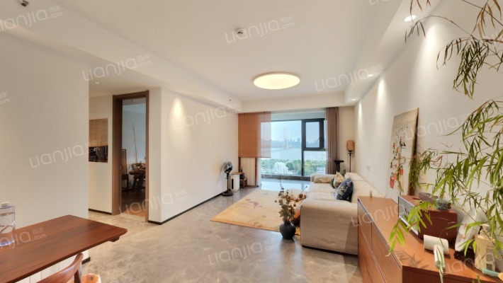 卓越大江二手房实景图