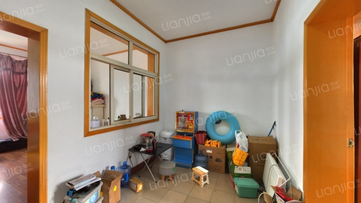 抚顺路11号小区二手房实景图