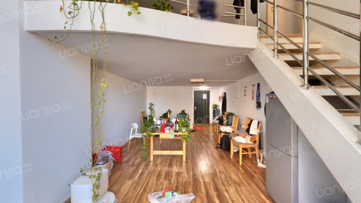 丽舍公寓二手房实景图