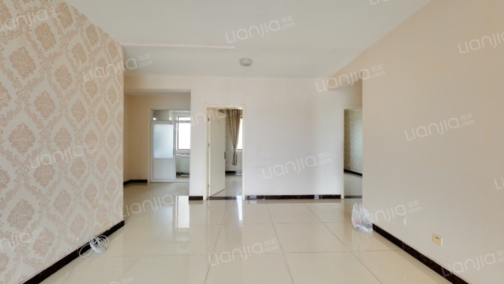 绿地隆悦公馆二手房实景图