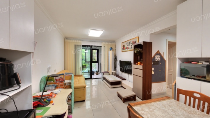 绿都澜湾椿园二手房实景图