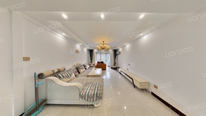 睿智楠园二手房实景图