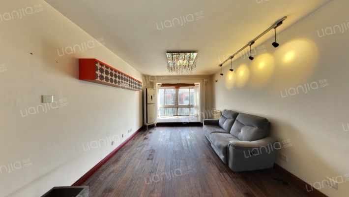 万科水晶城静湾园二手房实景图