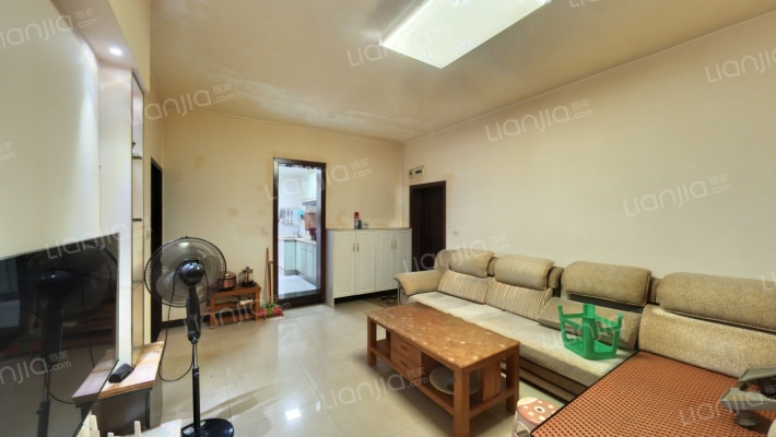 新城大厦(沙坪坝)二手房实景图