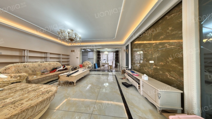 上上国际二手房实景图