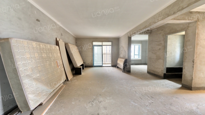 中建汤逊湖壹号二手房实景图