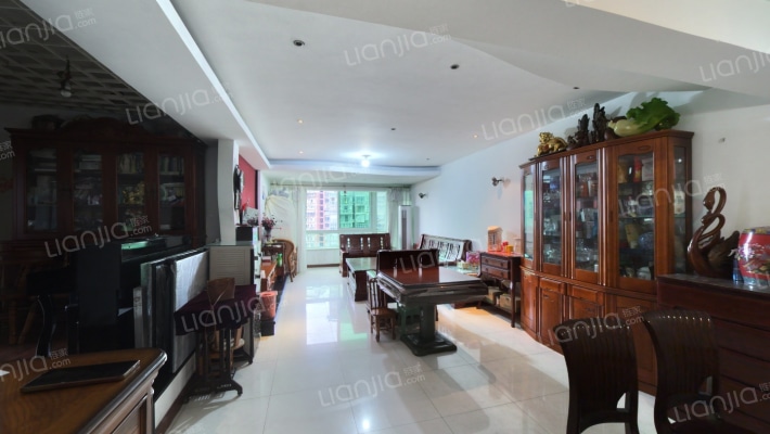 沙龙广场二手房实景图