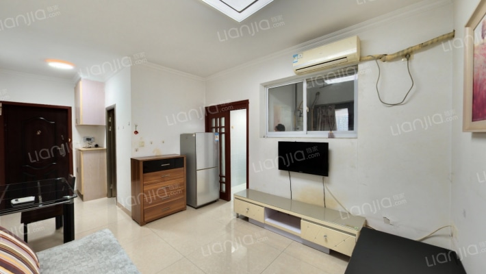 铂蓝江岸公馆二手房实景图