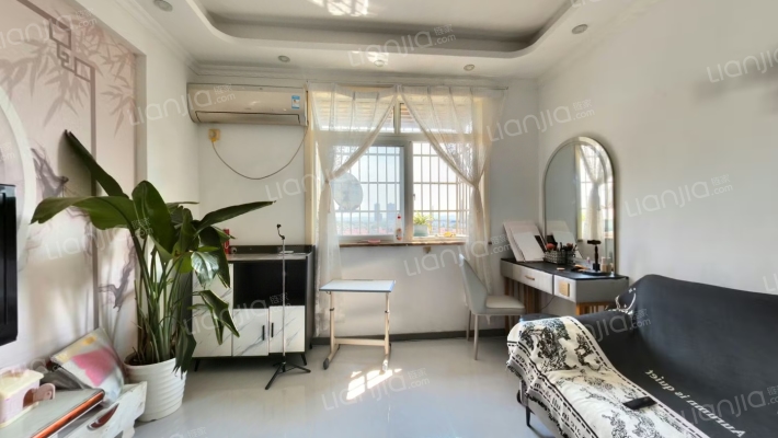 重工小区B区二手房实景图