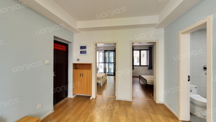 文一路82号二手房实景图