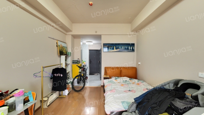 浐灞金融城二手房实景图
