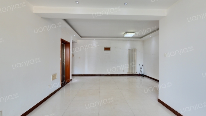 旭辉佳苑二手房实景图