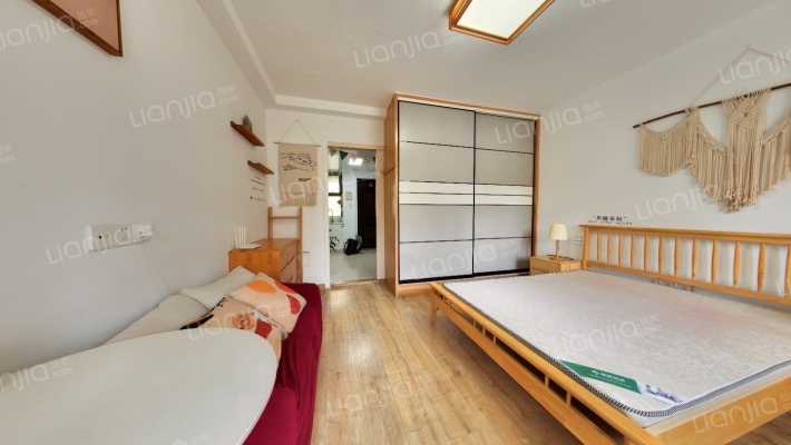 亲亲家园三期二手房实景图