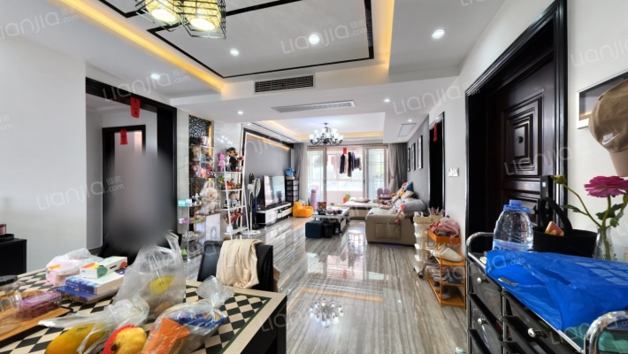 香榭丽墅二手房实景图