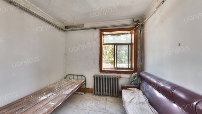 山东省测绘仪器检定站二手房实景图