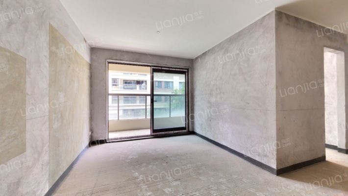 泊云府二手房实景图