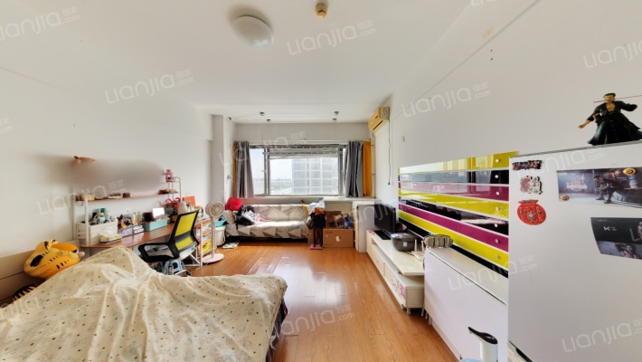 喜年广场二手房实景图