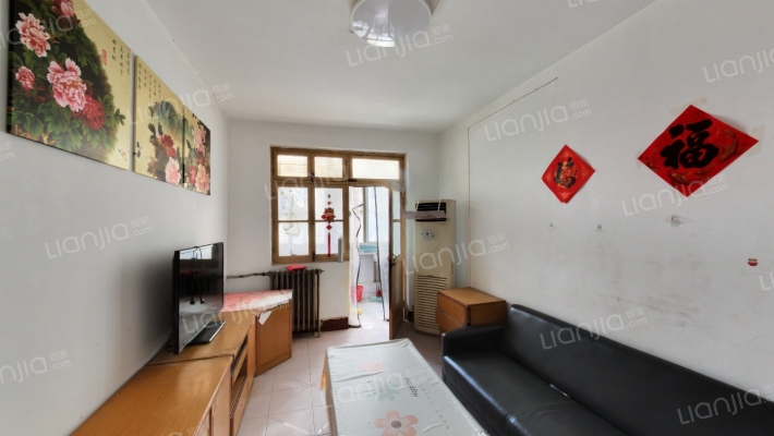 中铁二十局西安机械厂家属院二手房实景图