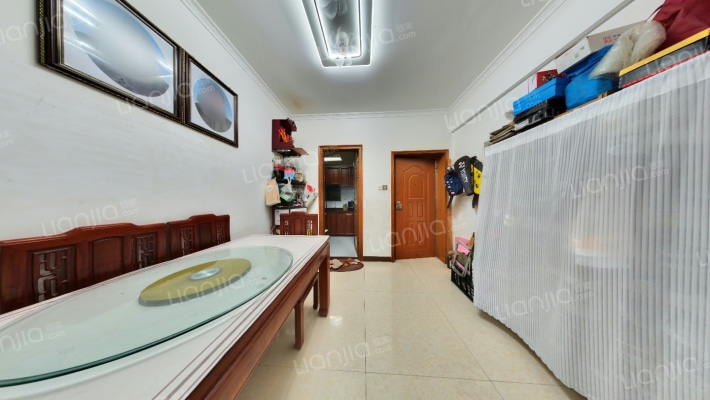 达海花园二手房实景图