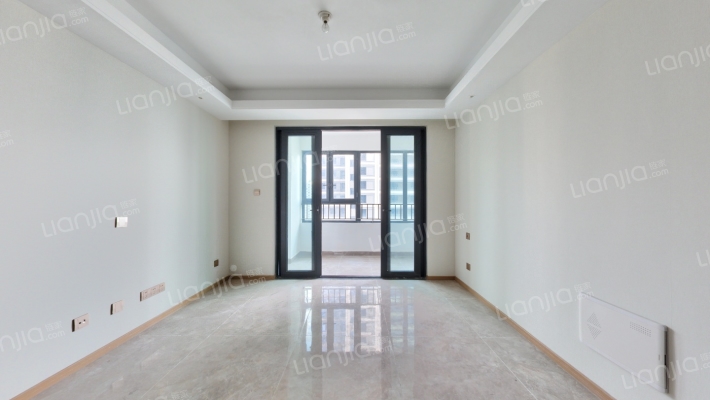 绿地太湖朗峯二手房实景图