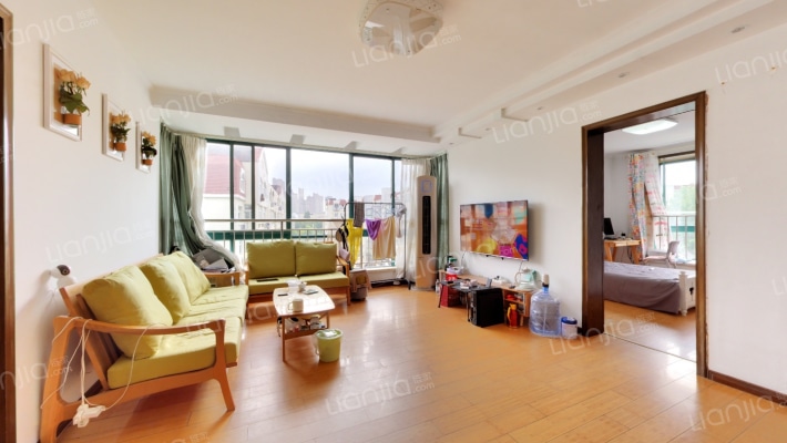 铂金苑二手房实景图