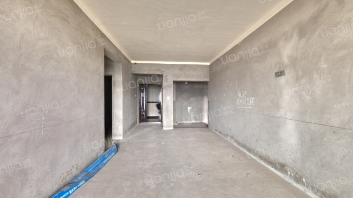 滨利汇金中心二手房实景图