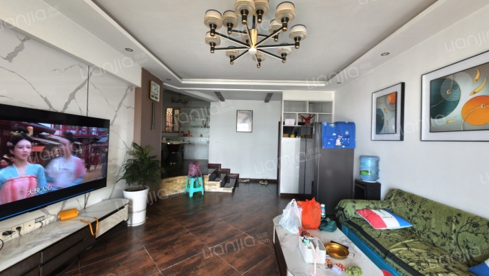 高朋花园二手房实景图