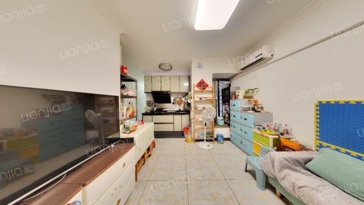 时尚新居二手房实景图